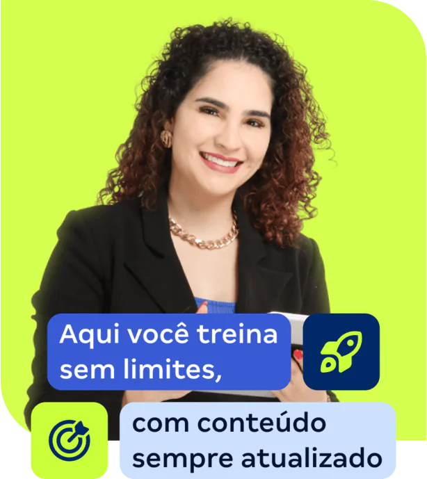 Mulher sorrindo com tablet em mãos e a mensagem: Aqui você treina sem limites, com conteúdo sempre atualizado